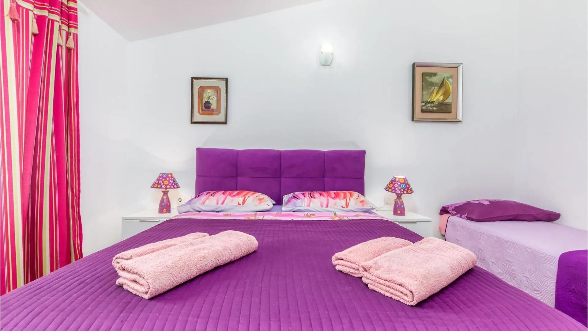 2 Bedroom Stunning Apartment In Pula